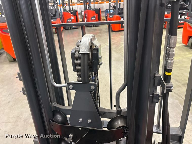 image for item ND9815 2023 Linde E18 forklift