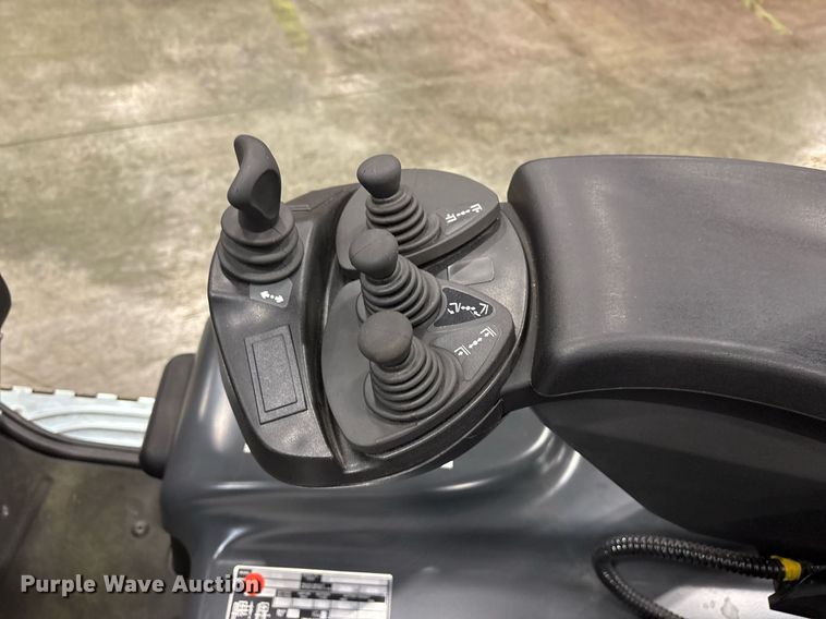 image for item ND9815 2023 Linde E18 forklift