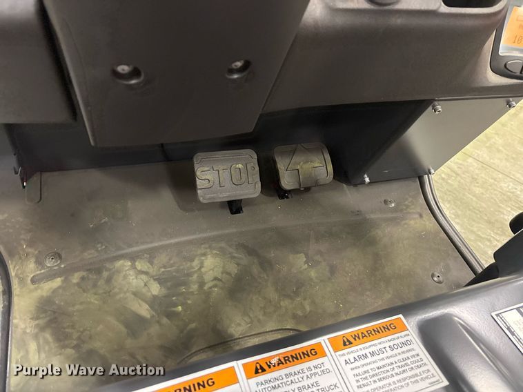 image for item ND9815 2023 Linde E18 forklift