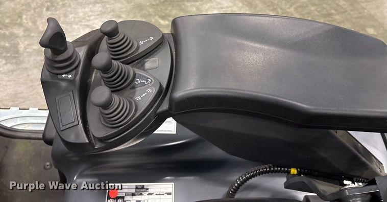 image for item ND9816 2023 Linde E18 forklift