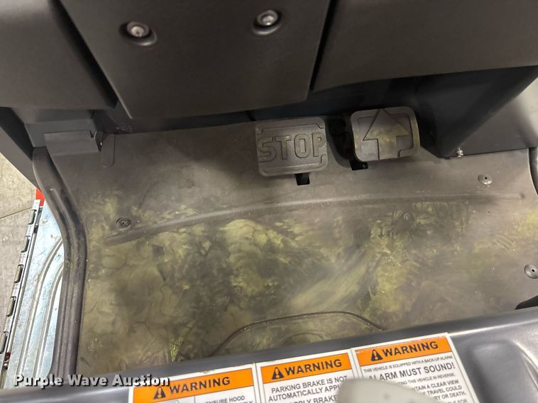 image for item ND9816 2023 Linde E18 forklift