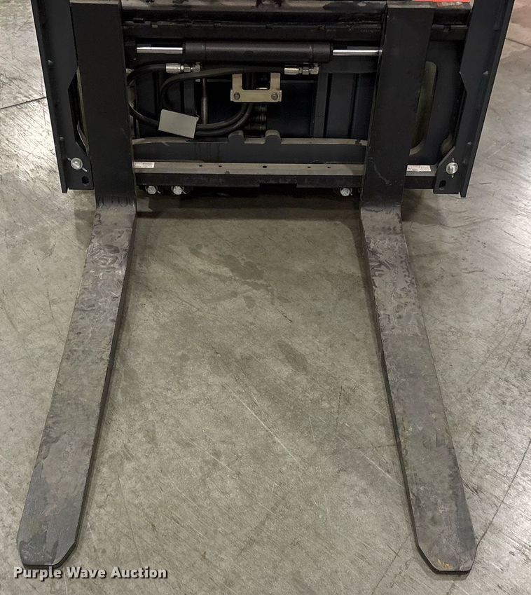 image for item ND9817 2023 Linde E18 forklift