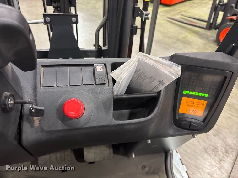 image for item ND9817 2023 Linde E18 forklift