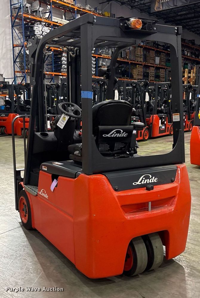 image for item ND9819 2023 Linde E18 forklift