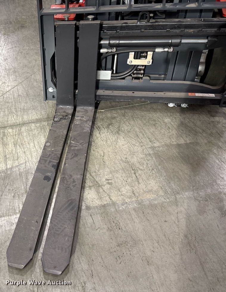 image for item ND9819 2023 Linde E18 forklift