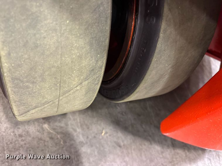 image for item ND9820 2023 Linde E18 forklift