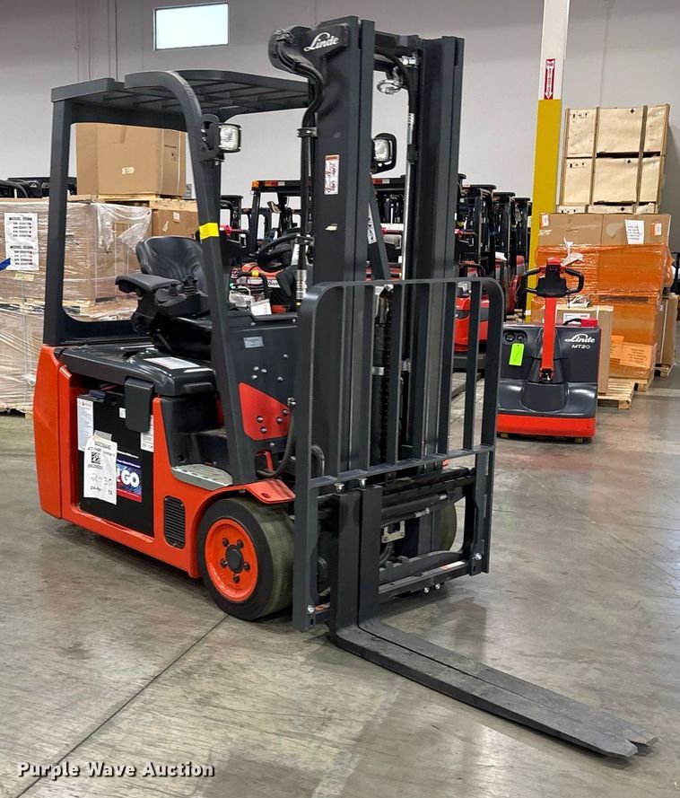 image for item ND9821 2023 Linde E18 forklift