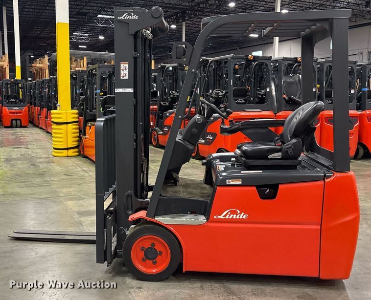 image for item ND9821 2023 Linde E18 forklift