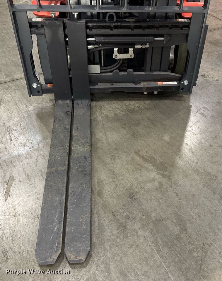 image for item ND9821 2023 Linde E18 forklift