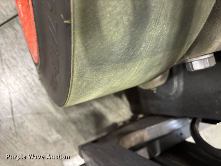 image for item ND9821 2023 Linde E18 forklift