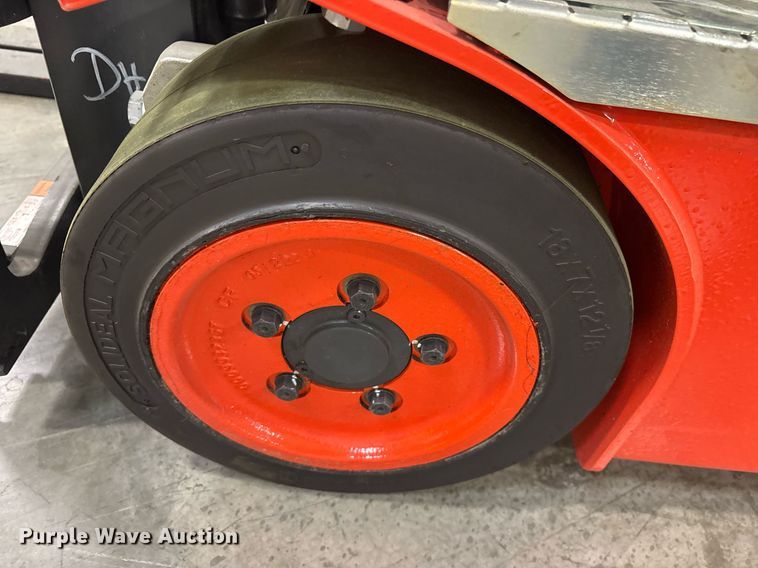 image for item ND9821 2023 Linde E18 forklift