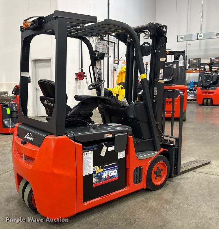 image for item ND9822 2023 Linde E18 forklift
