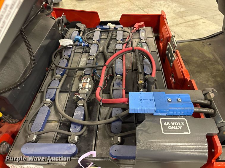 image for item ND9822 2023 Linde E18 forklift