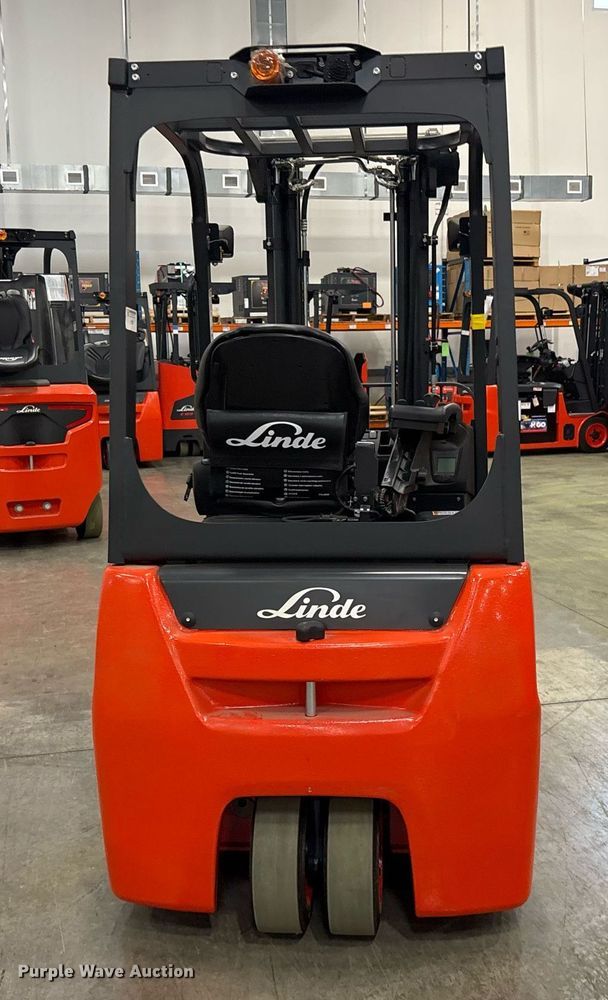 image for item ND9824 2023 Linde E18 forklift
