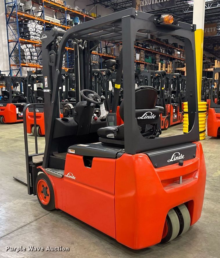 image for item ND9824 2023 Linde E18 forklift