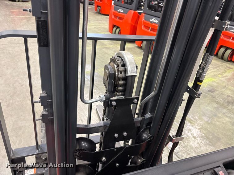 image for item ND9825 2023 Linde E18 forklift