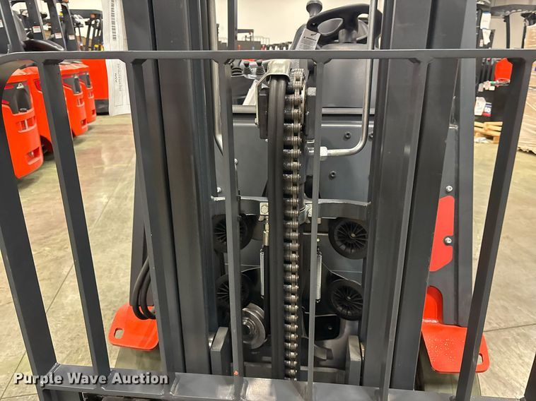 image for item ND9825 2023 Linde E18 forklift