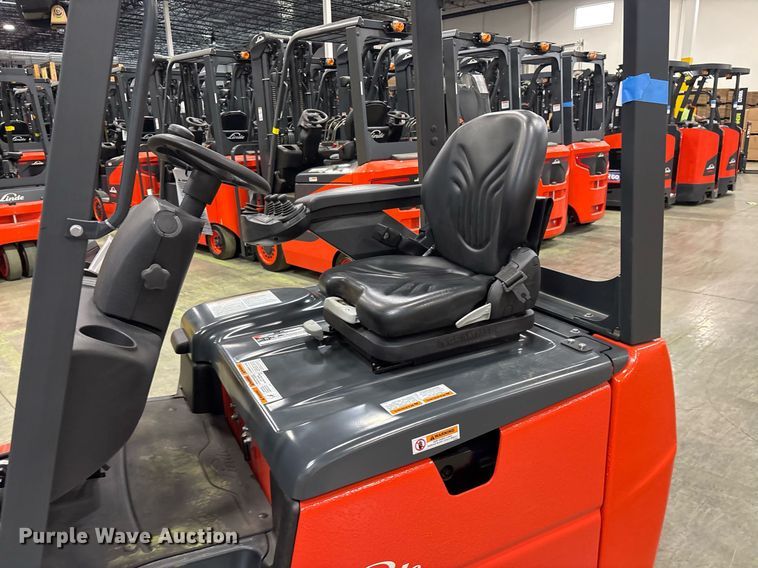 image for item ND9825 2023 Linde E18 forklift