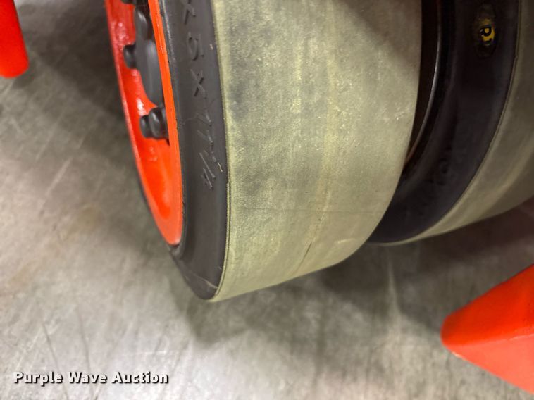 image for item ND9825 2023 Linde E18 forklift