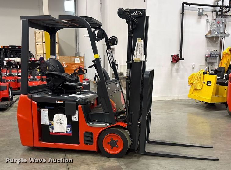 image for item ND9826 2023 Linde E18 forklift