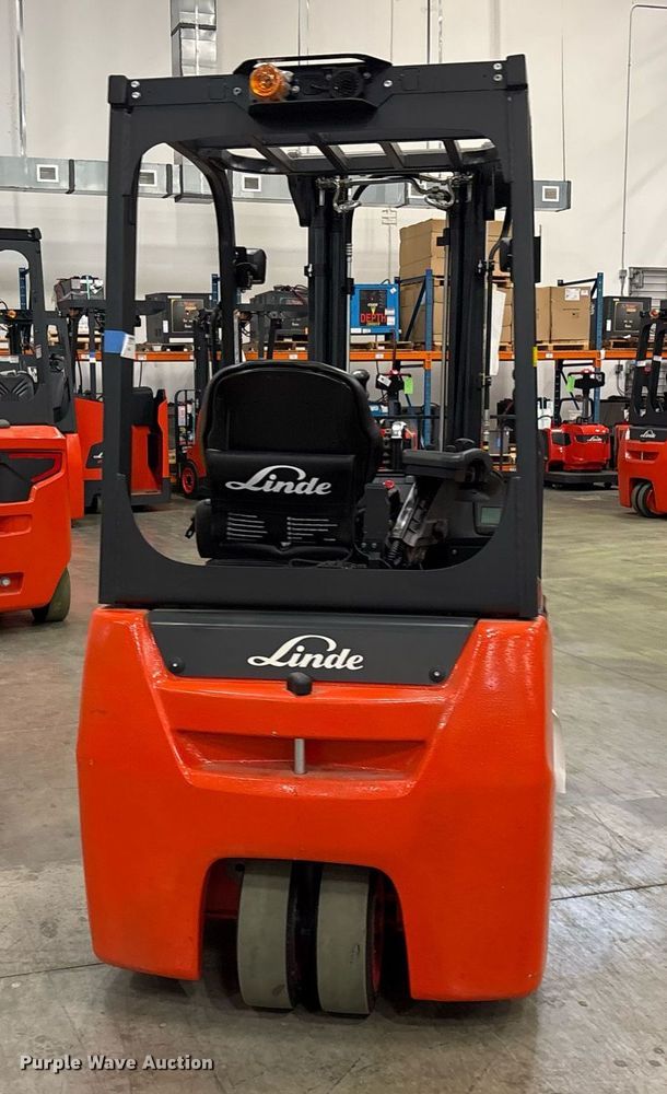 image for item ND9826 2023 Linde E18 forklift