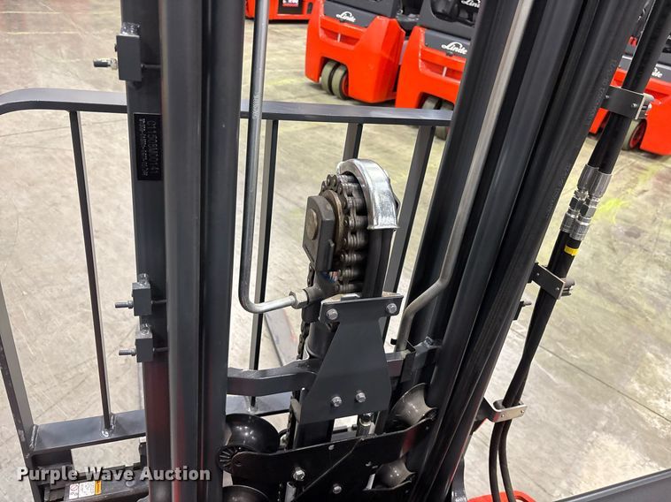 image for item ND9826 2023 Linde E18 forklift