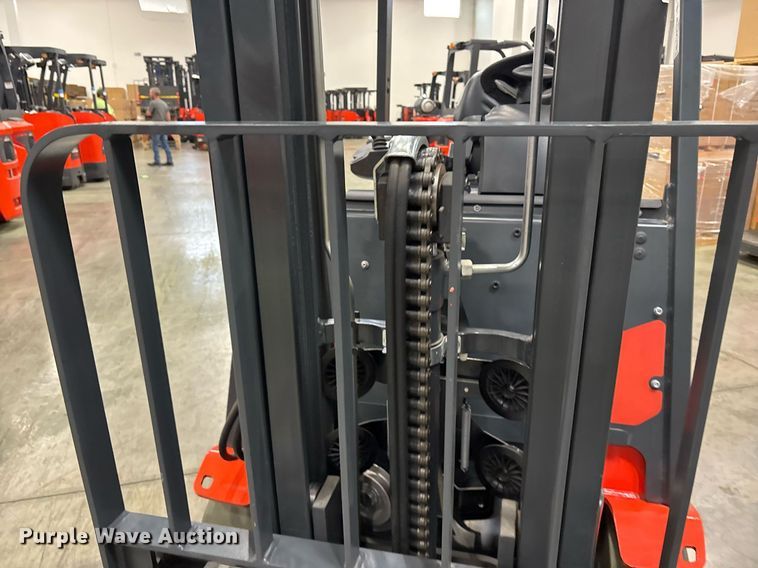 image for item ND9826 2023 Linde E18 forklift
