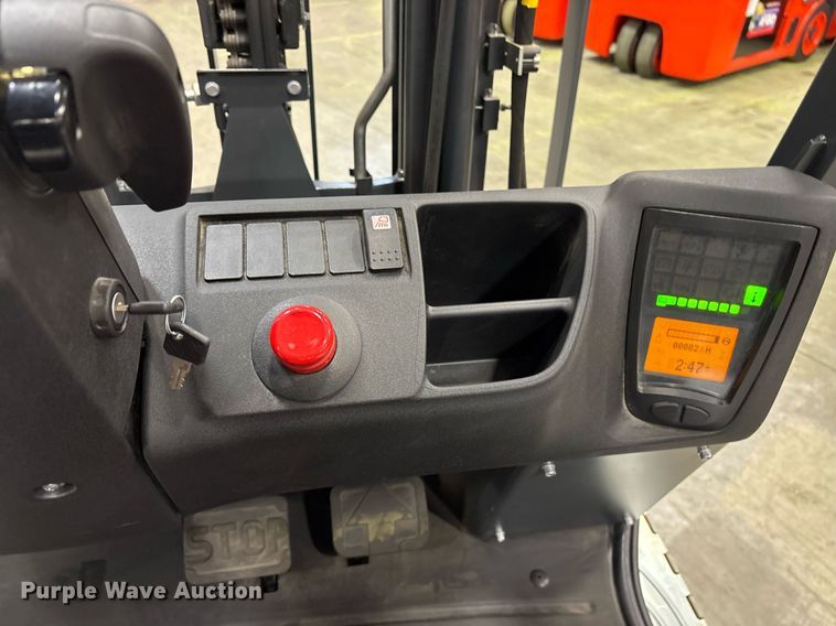 image for item ND9826 2023 Linde E18 forklift