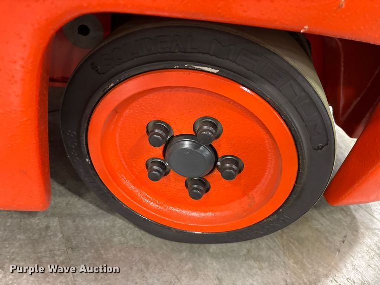 image for item ND9826 2023 Linde E18 forklift