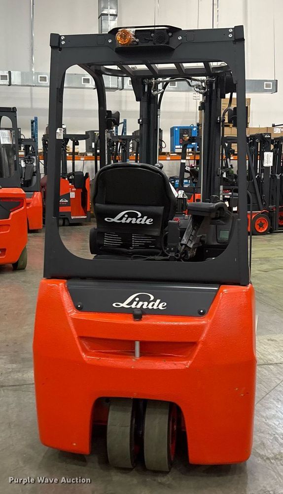image for item ND9828 2023 Linde E18 forklift