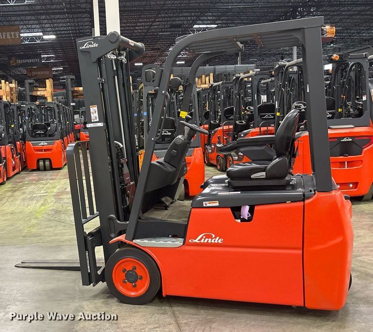 image for item ND9828 2023 Linde E18 forklift