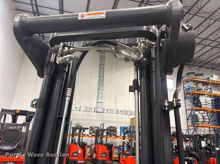 image for item ND9828 2023 Linde E18 forklift