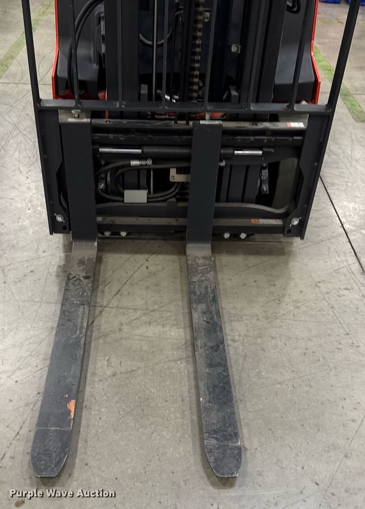 image for item ND9830 2023 Linde E18S forklift