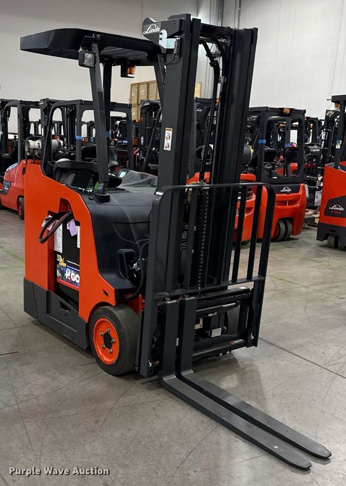 image for item ND9831 2023 Linde E18S forklift