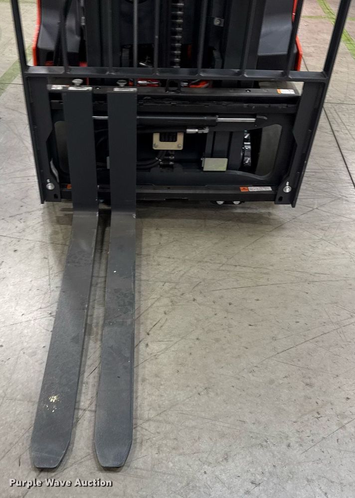 image for item ND9831 2023 Linde E18S forklift