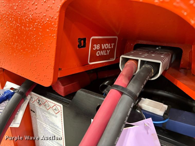 image for item ND9831 2023 Linde E18S forklift