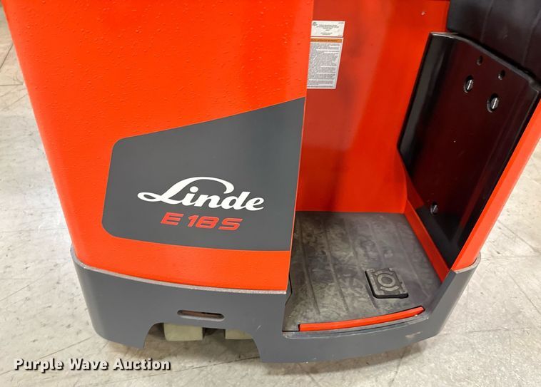 image for item ND9832 2023 Linde E18S forklift