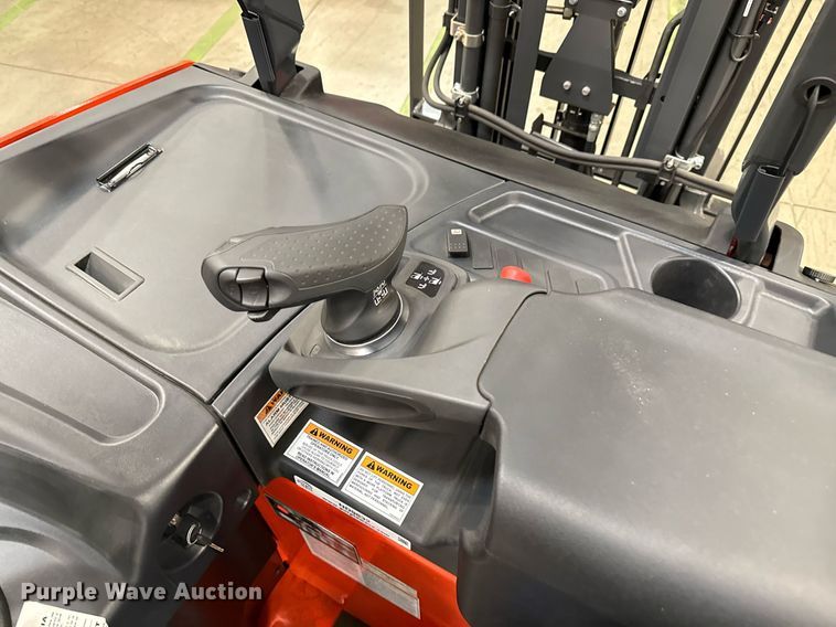 image for item ND9832 2023 Linde E18S forklift