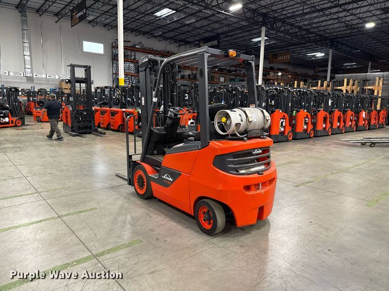 image for item ND9833 2024 Linde HT25CT forklift