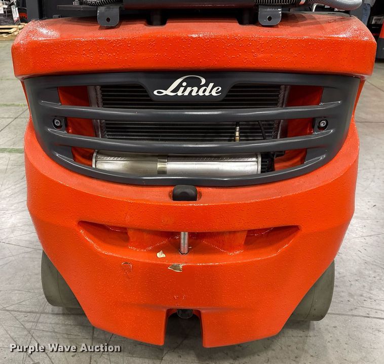 image for item ND9833 2024 Linde HT25CT forklift