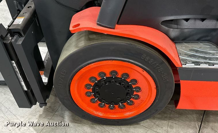 image for item ND9833 2024 Linde HT25CT forklift