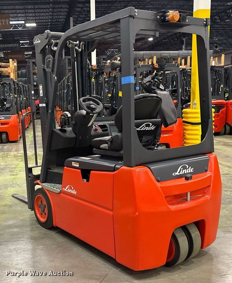 image for item ND9834 2023 Linde E18 forklift