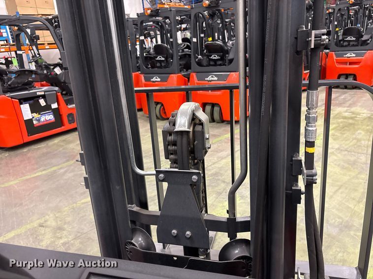 image for item ND9834 2023 Linde E18 forklift