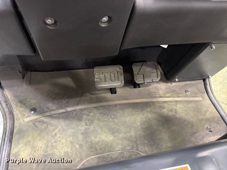 image for item ND9834 2023 Linde E18 forklift