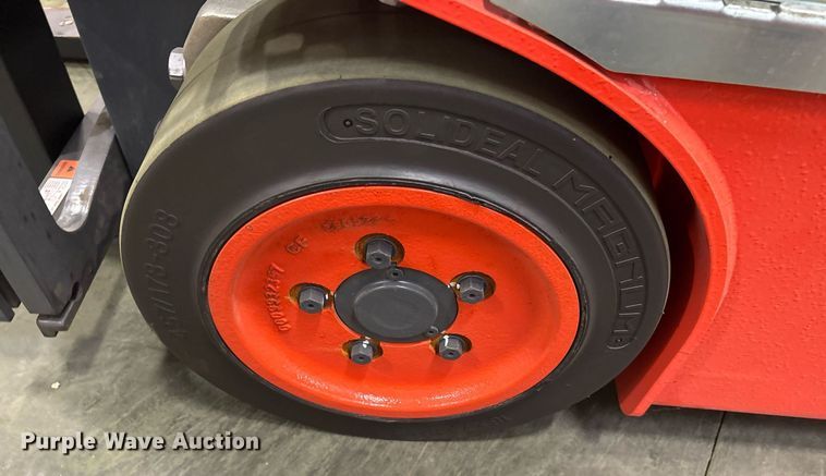 image for item ND9834 2023 Linde E18 forklift