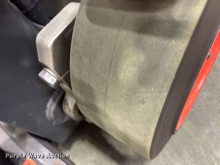 image for item ND9834 2023 Linde E18 forklift