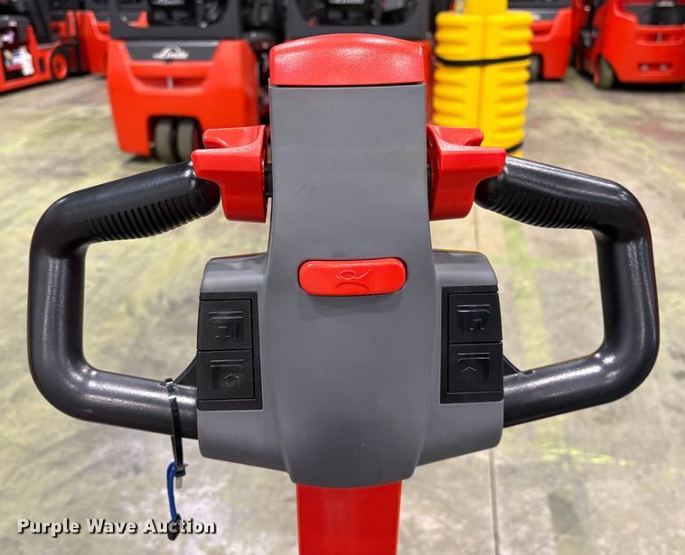 image for item ND9836 2023 Linde MT20 pallet jack