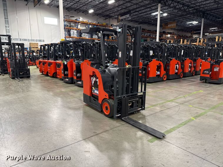 image for item ND9840 2023 Linde E18S forklift