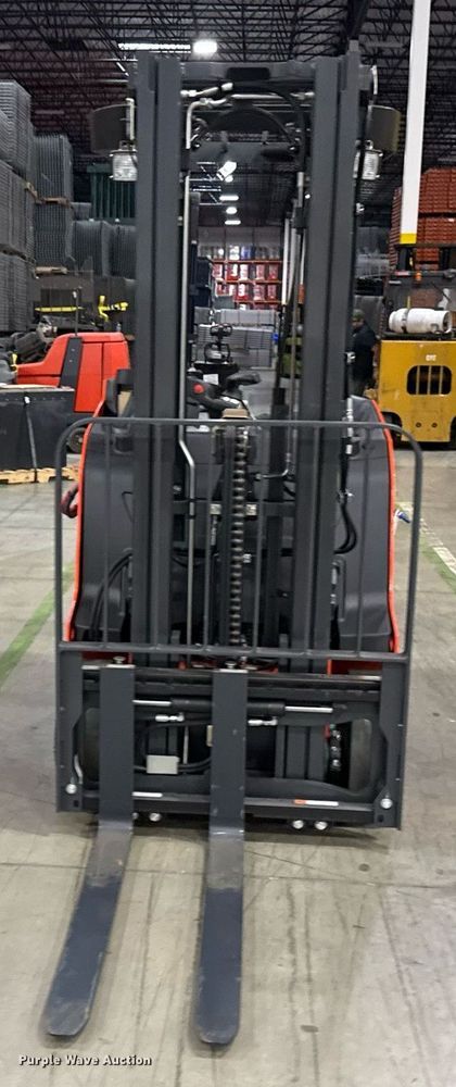 image for item ND9841 2023 Linde E18S forklift