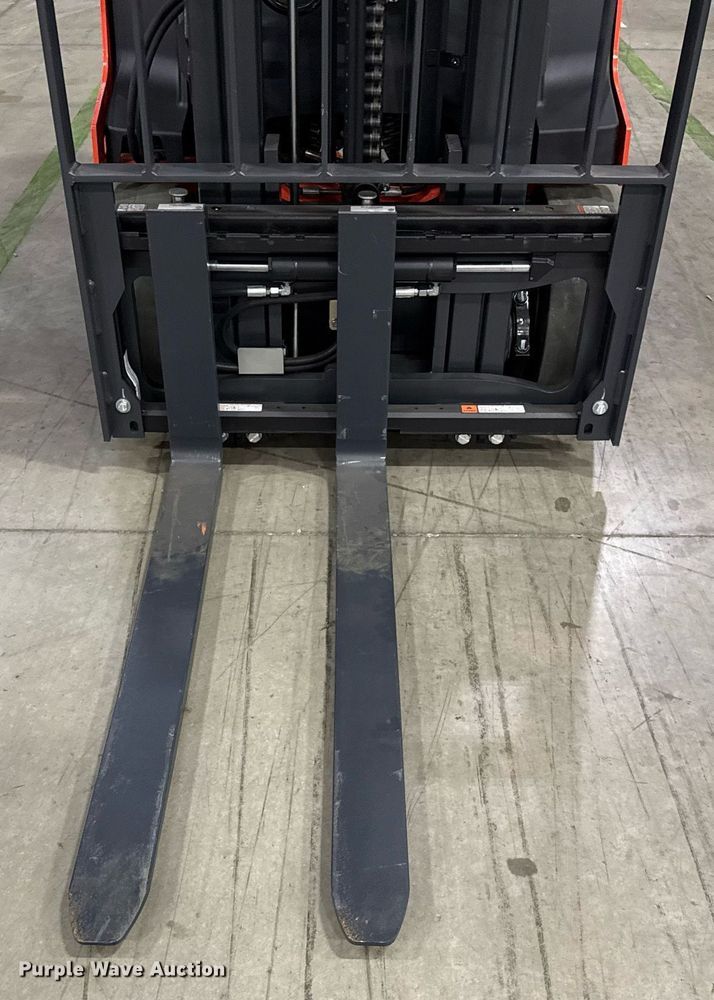 image for item ND9841 2023 Linde E18S forklift